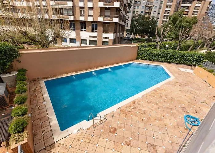 Ramade San Bernardo 아파트 세비야